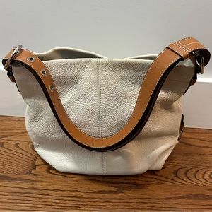 Coach white leather shoulder bag